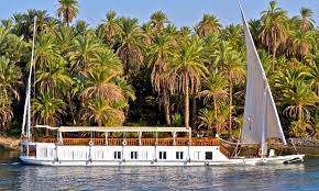 Akhnaton Dahabiya Nile cruise